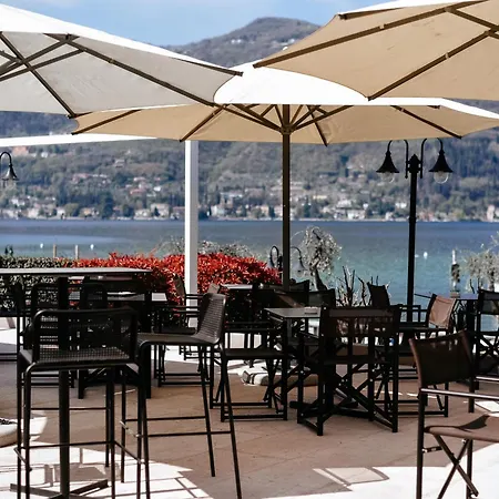 Bella & Restaurant With Private Dock For Mooring Boats San Felice del Benaco