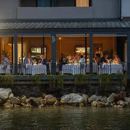 Hotel Bella & Restaurant With Private Dock For Mooring Boats San Felice del Benaco