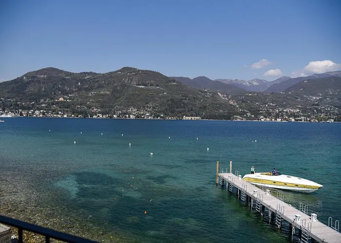 Bella & Restaurant With Private Dock For Mooring Boats San Felice del Benaco